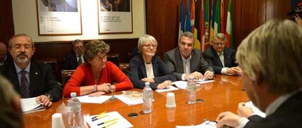 l43-tavolo-governo-sindacati-141027182625_big